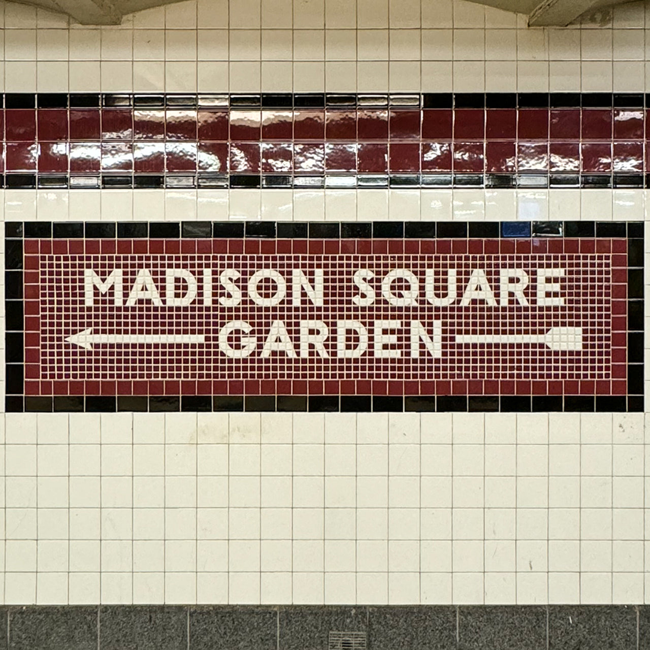 Madison Square Garden crewneck