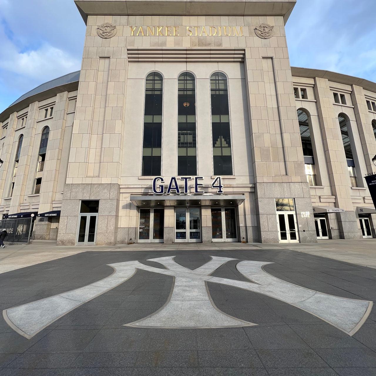 Bronx (Yankees navy/white)
